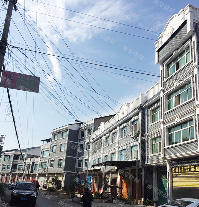 舊城換新顏，遵義白泥鎮(zhèn)樹脂瓦風貌改造提升城鎮(zhèn)品位