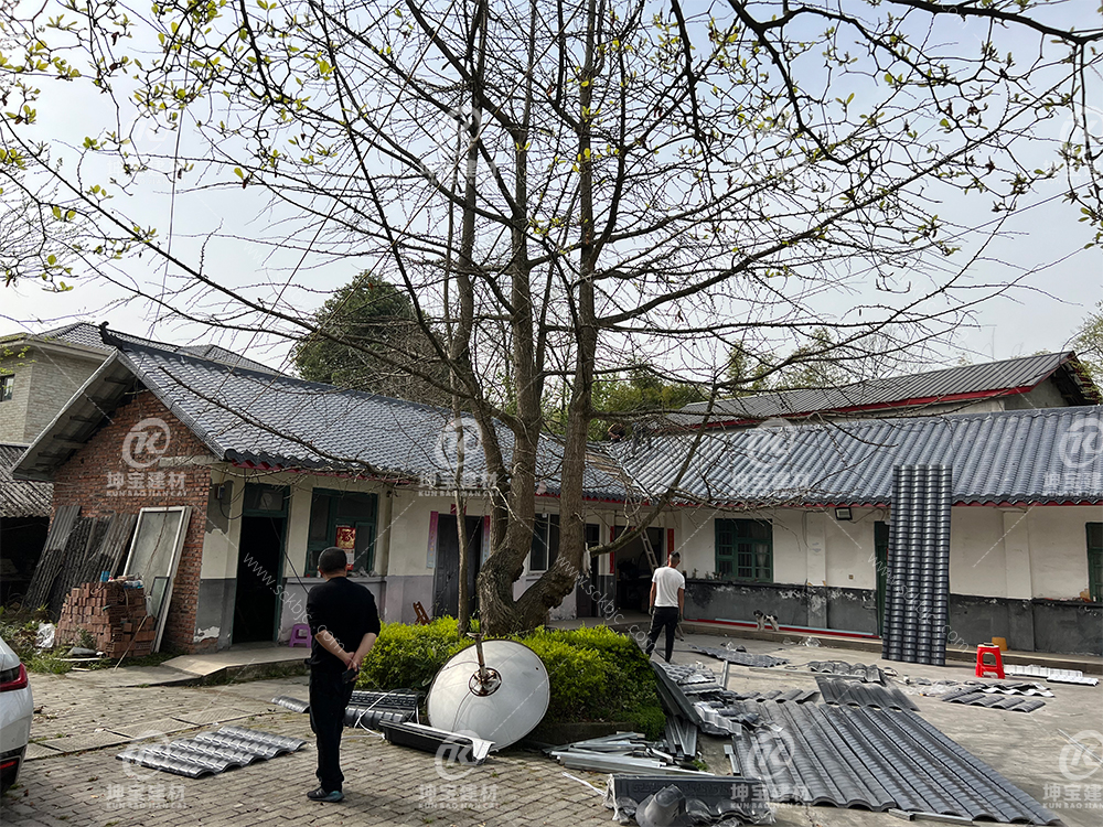 100-200平方房子鋪多少合成樹脂瓦？總費(fèi)用多少錢？